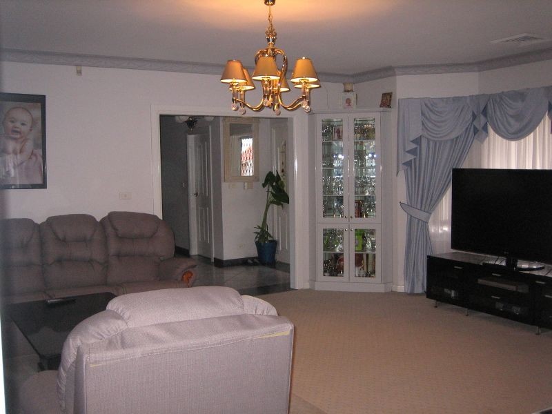 Fairfield West NSW 2165