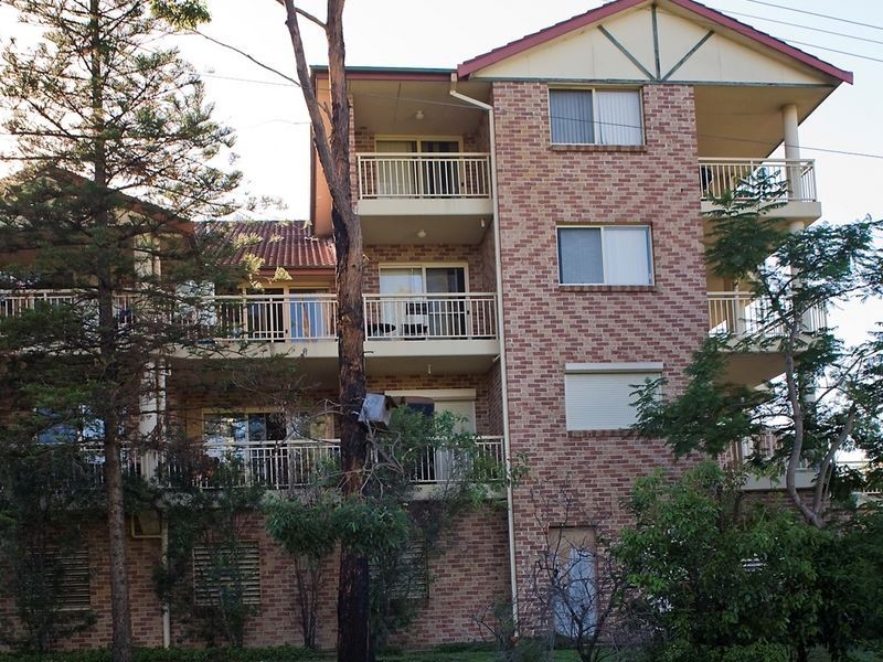 Carramar NSW 2163