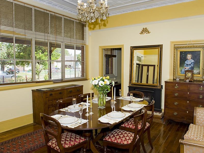 9 Hawkesbury Street, Fairfield West NSW 2165