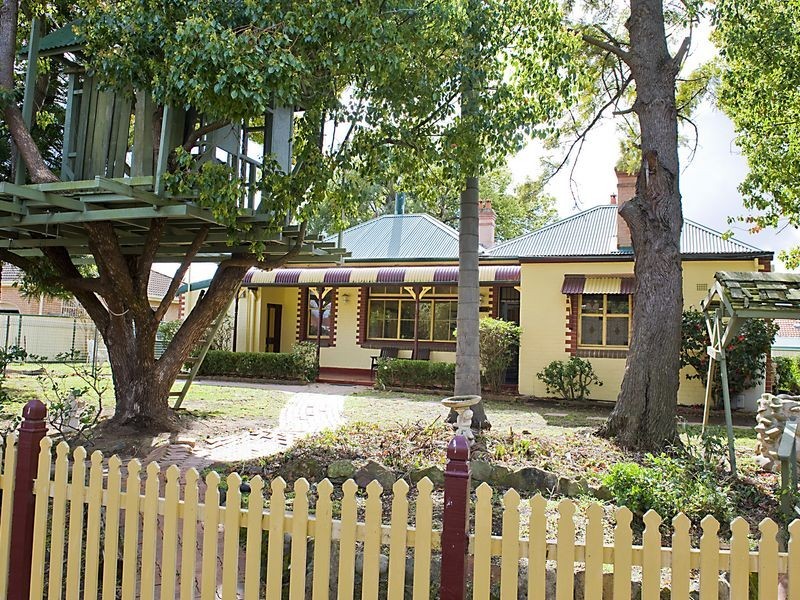 9 Hawkesbury Street, Fairfield West NSW 2165