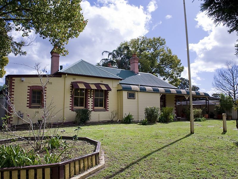 9 Hawkesbury Street, Fairfield West NSW 2165