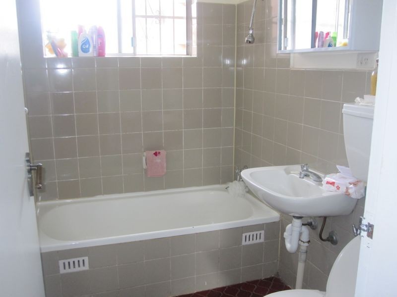 5/190 Sandal Crescent, Carramar NSW 2163