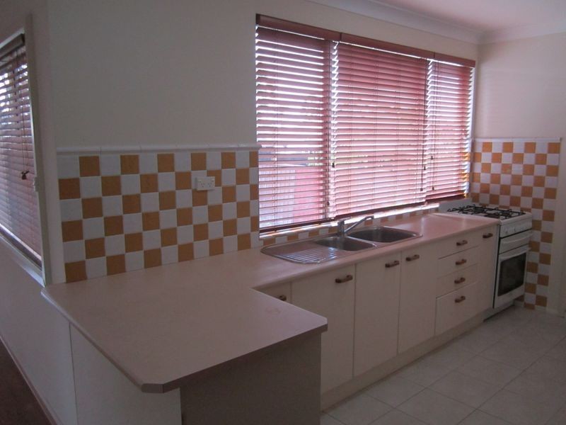 5 Jaffa Street, Fairfield West NSW 2165