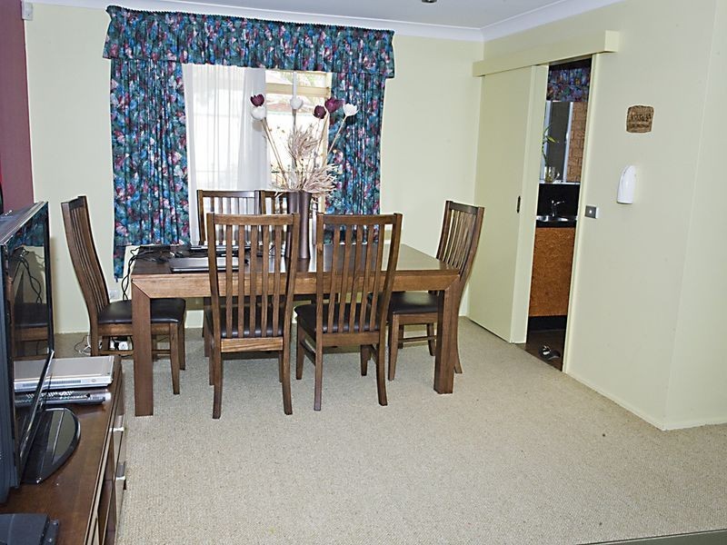 11 Anglevale Road, Edensor Park NSW 2176