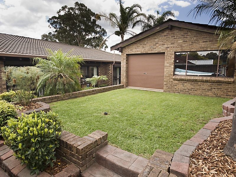 8 Driscoll Street, Abbotsbury NSW 2176