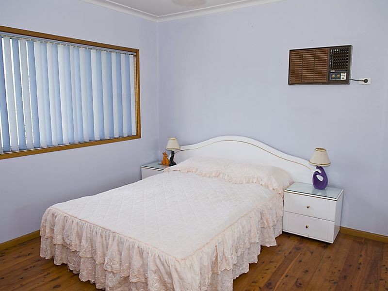 Fairfield East NSW 2165