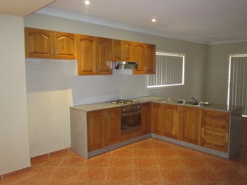 5/7 Altair Place, Hinchinbrook NSW 2168