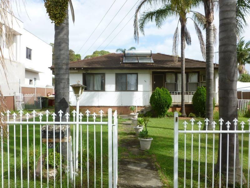 309 Brenan Street, Smithfield NSW 2164