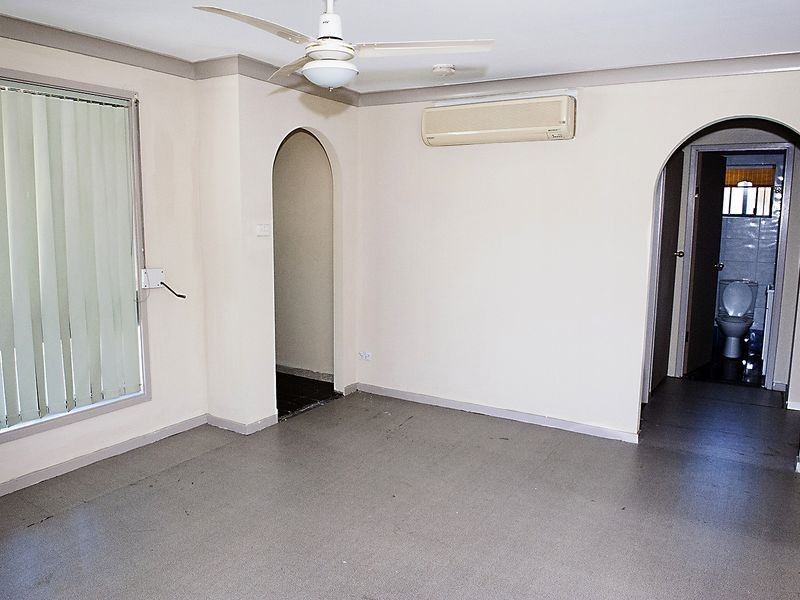 497 The Horsley Drive, Fairfield NSW 2165