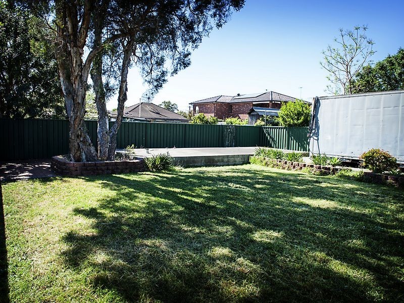497 The Horsley Drive, Fairfield NSW 2165