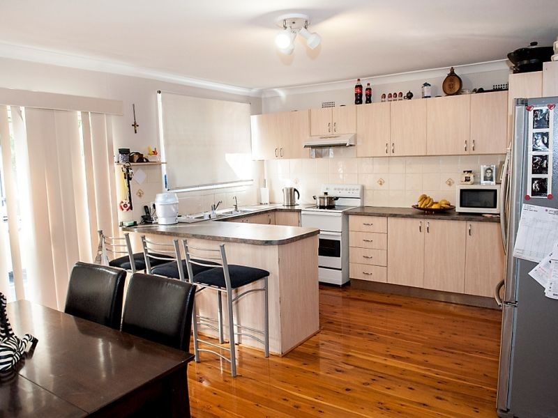 7 Dyson Place, Fairfield West NSW 2165