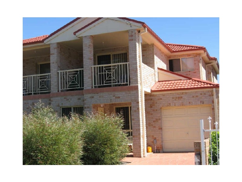 Fairfield NSW 2165