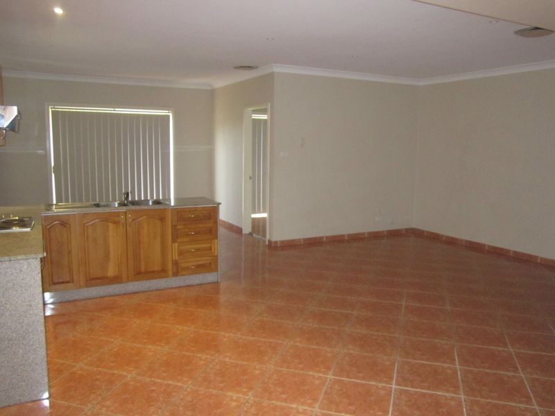 5/7 Altair Place, Hinchinbrook NSW 2168