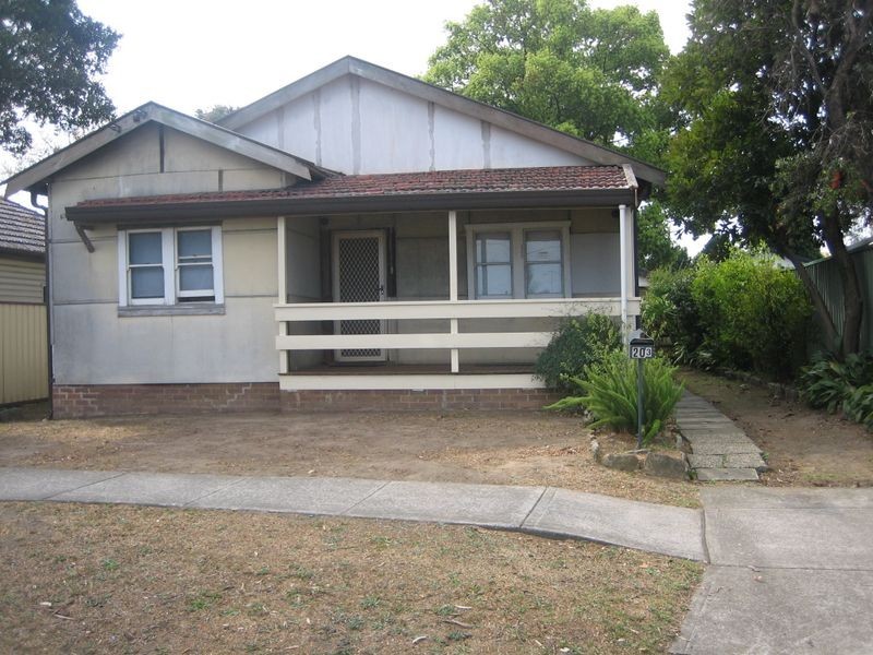 203 Fairfield Street, Yennora NSW 2161