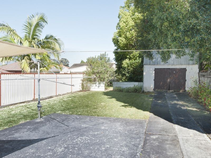 61 Sackville Street, Fairfield NSW 2165