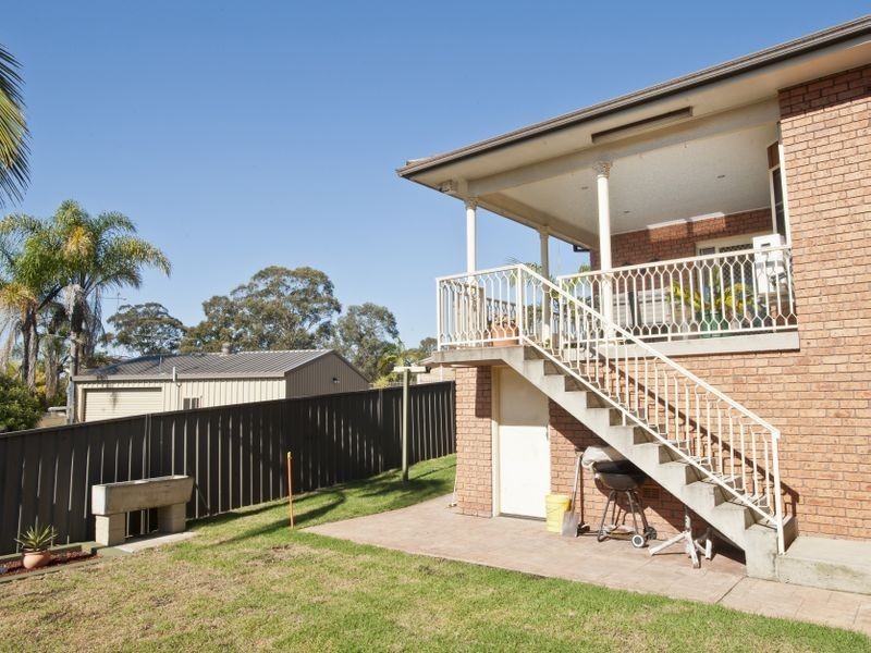 6 Cochran Place, Abbotsbury NSW 2176