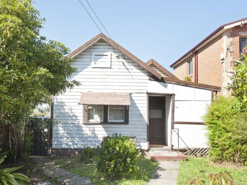 19 Throsby Street, Fairfield Heights NSW 2165