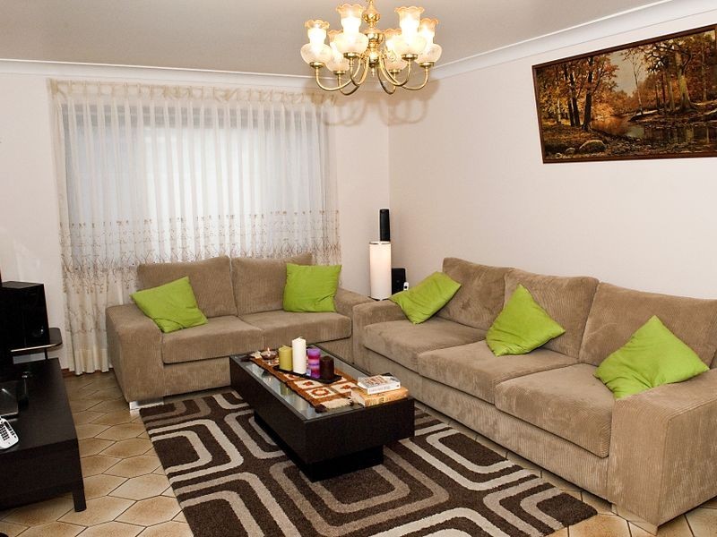 10 Cash Place, Prairiewood NSW 2176