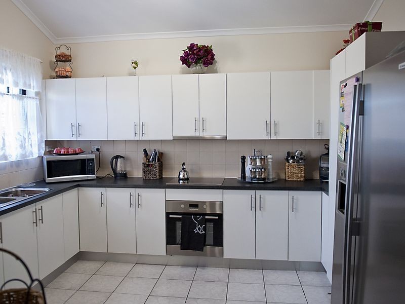 9 Seppelt Place, Edensor Park NSW 2176