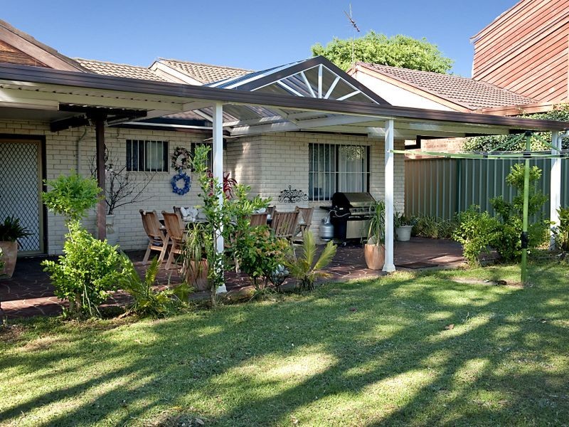 9 Seppelt Place, Edensor Park NSW 2176