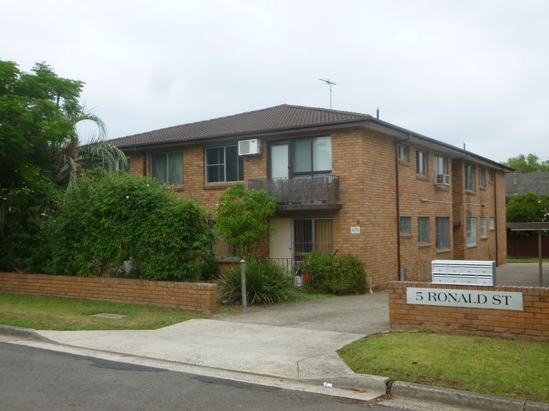 4/5 Ronald Street, Carramar NSW 2163