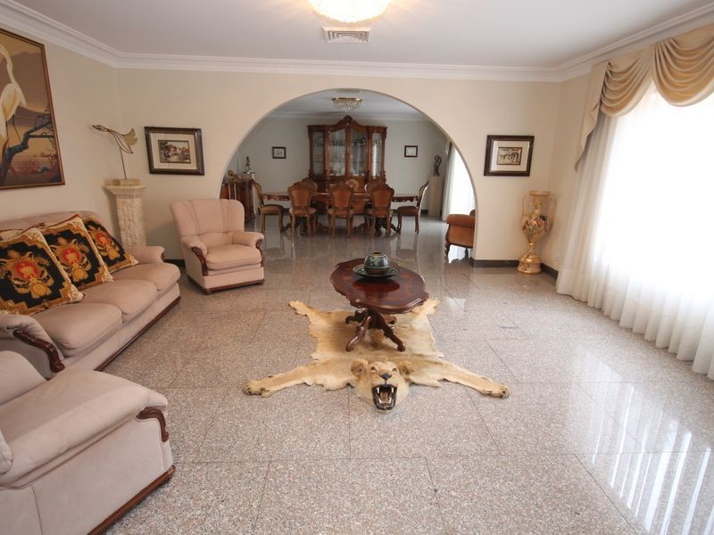 6 Gawler Place, Bossley Park NSW 2176