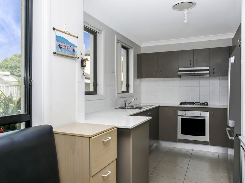 2/30-32 Barton Street, Smithfield NSW 2164