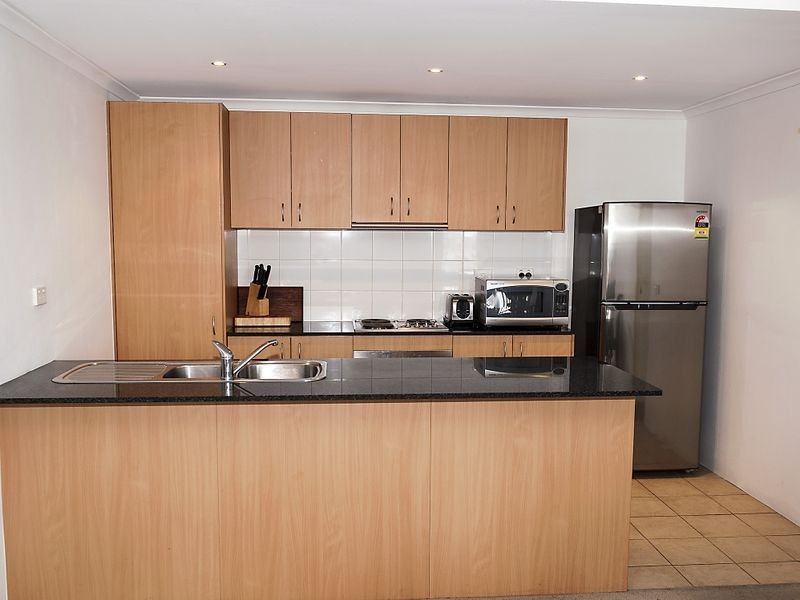 706/13 Spencer Street, Fairfield NSW 2165