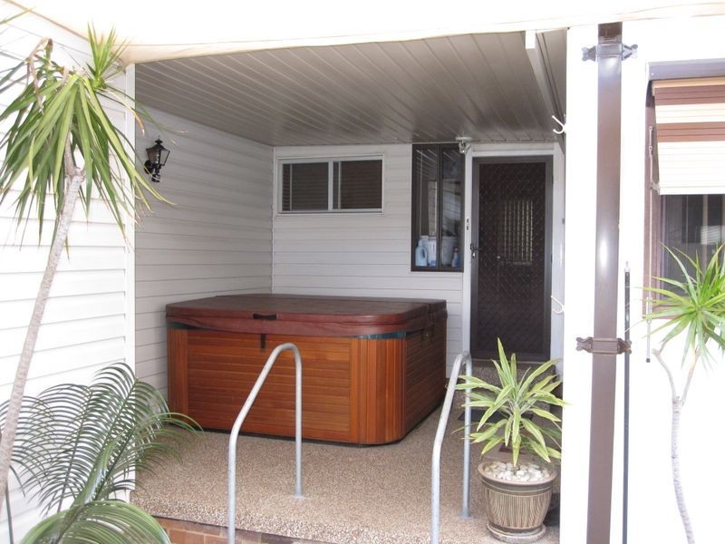 13 Quiros Avenue, Fairfield West NSW 2165