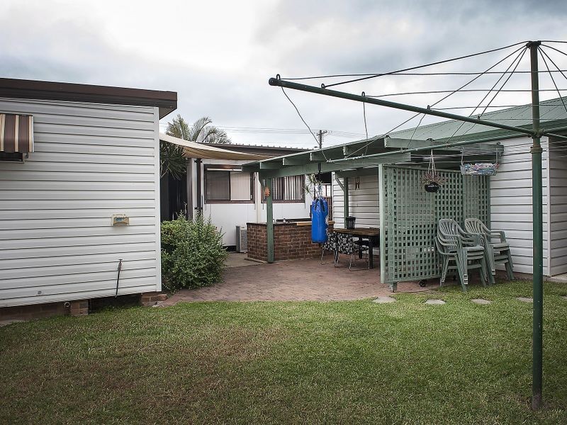 13 Quiros Avenue, Fairfield West NSW 2165