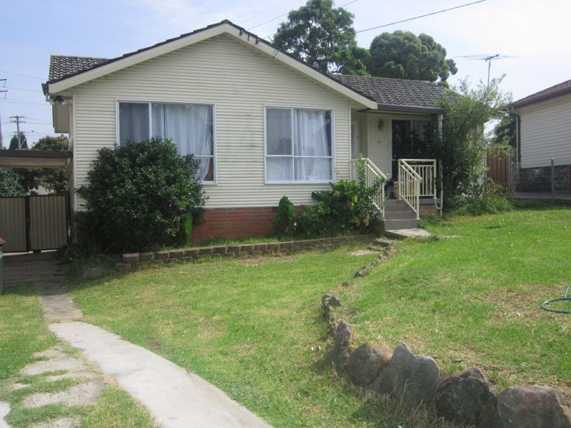 13 Norfolk Avenue, Fairfield West NSW 2165