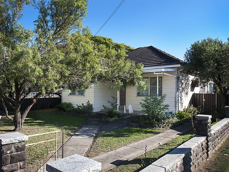 87 Tangerine Street, Fairfield East NSW 2165