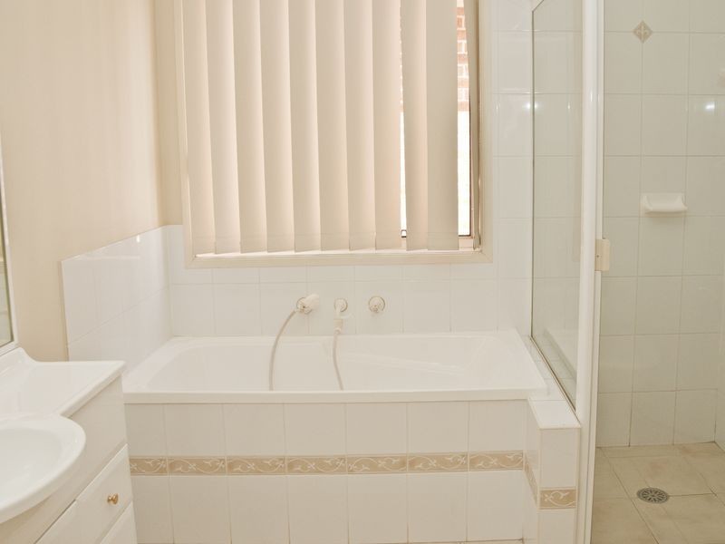 38 Laurina Avenue, Fairfield East NSW 2165