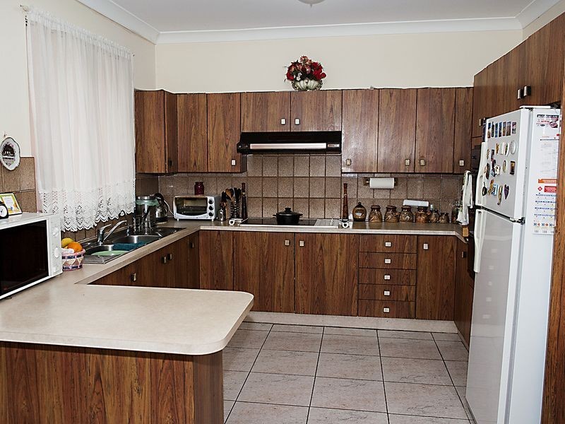 6 Marvell Road, Wetherill Park NSW 2164