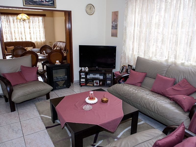 6 Marvell Road, Wetherill Park NSW 2164