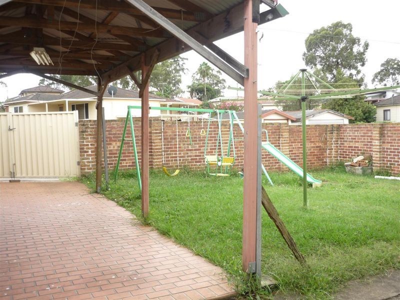 20 Nangar Street, Fairfield West NSW 2165