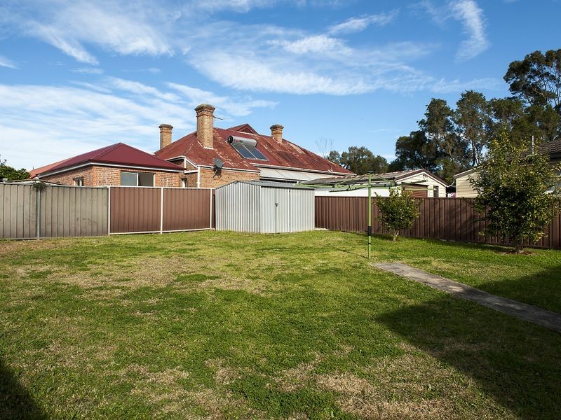 8 Nundle Street, Smithfield NSW 2164