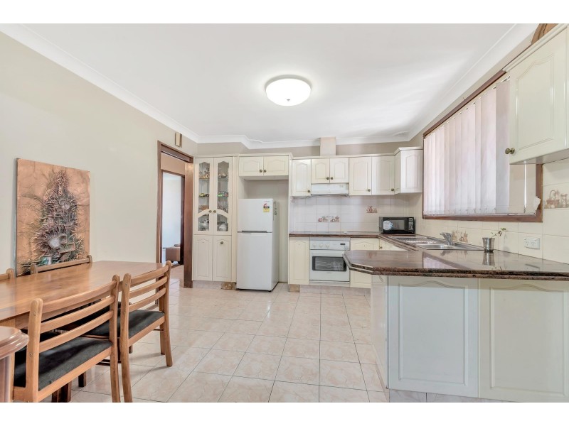 15 Jane Street, Smithfield NSW 2164