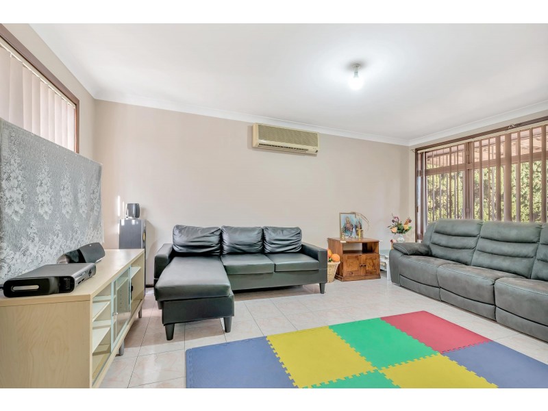 15 Jane Street, Smithfield NSW 2164