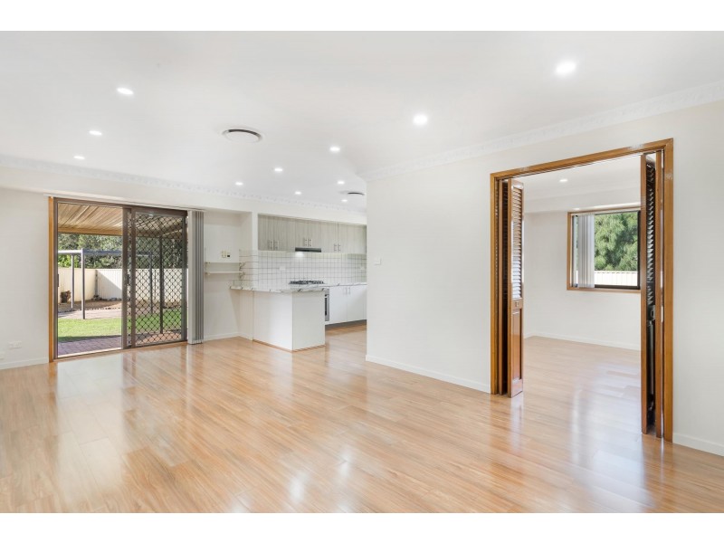 4 Meredith Close, Fairfield NSW 2165