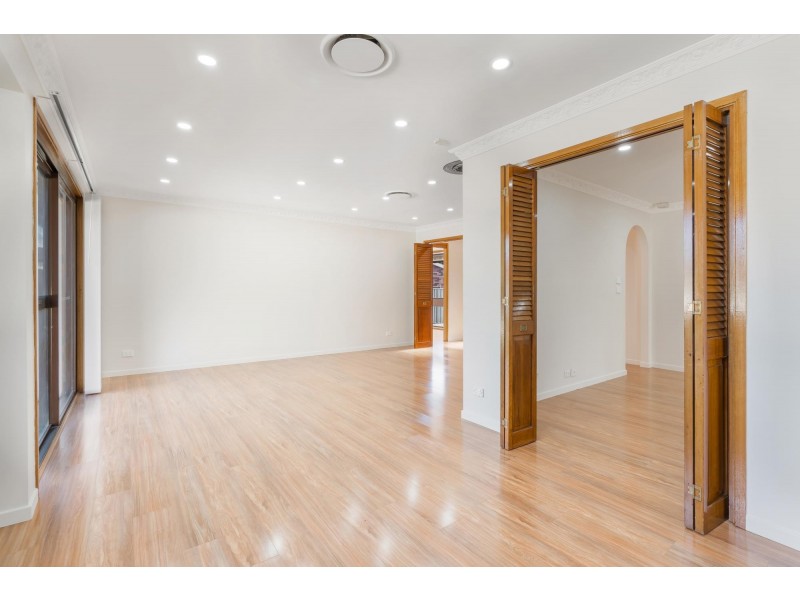 4 Meredith Close, Fairfield NSW 2165