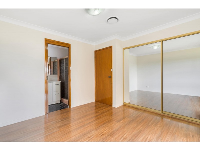 4 Meredith Close, Fairfield NSW 2165