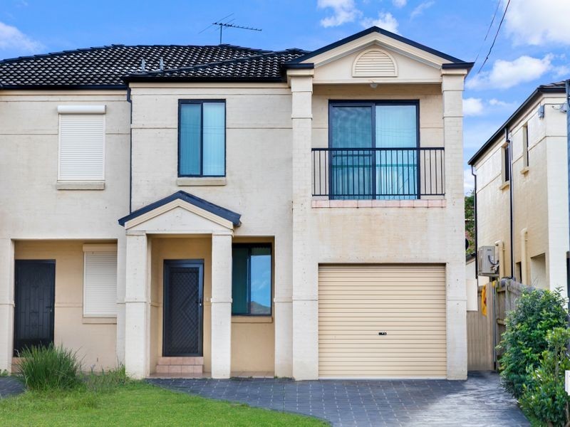 272 Hamilton Road, Fairfield Heights NSW 2165