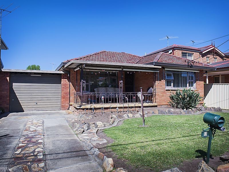 11 Beemera Street, Fairfield Heights NSW 2165