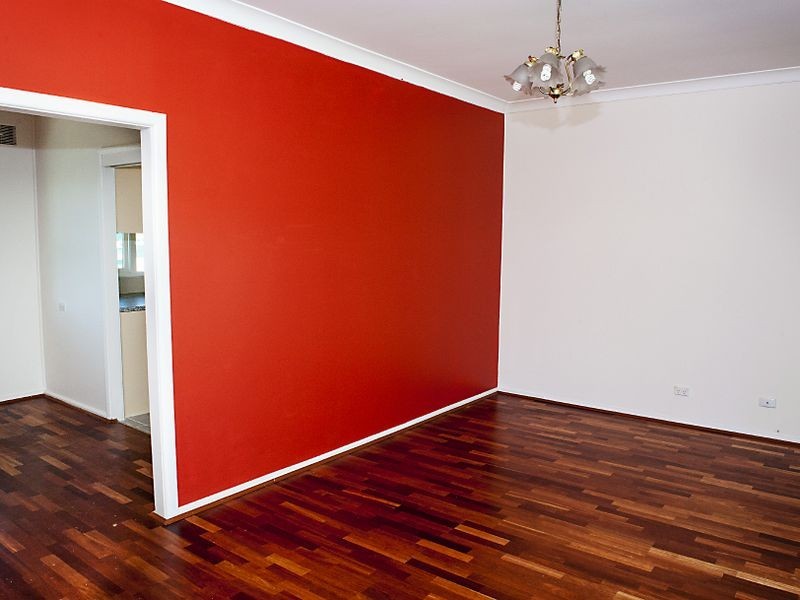 13 Crosby Crescent, Fairfield NSW 2165