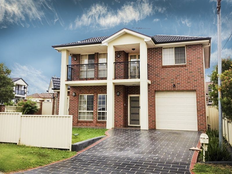 15a Evans Street, Fairfield Heights NSW 2165