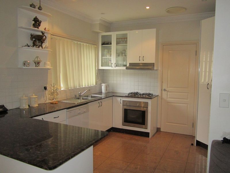 15a Evans Street, Fairfield Heights NSW 2165