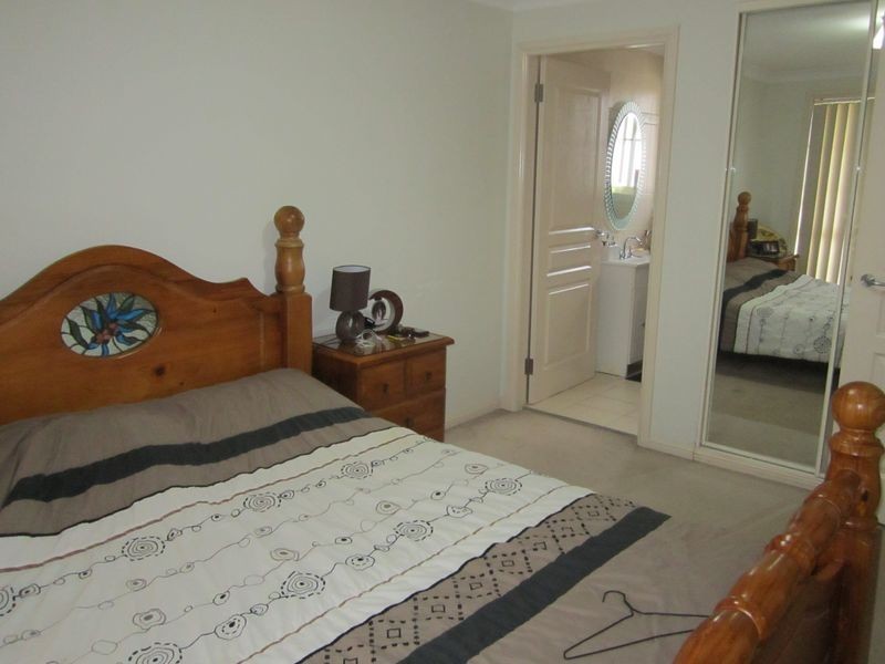 15a Evans Street, Fairfield Heights NSW 2165