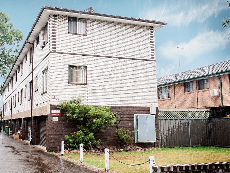 7/102 Wattle Avenue, Carramar NSW 2163