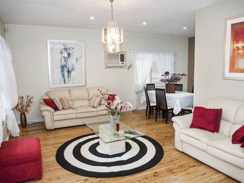 36 Cockburn Cres, Fairfield East NSW 2165